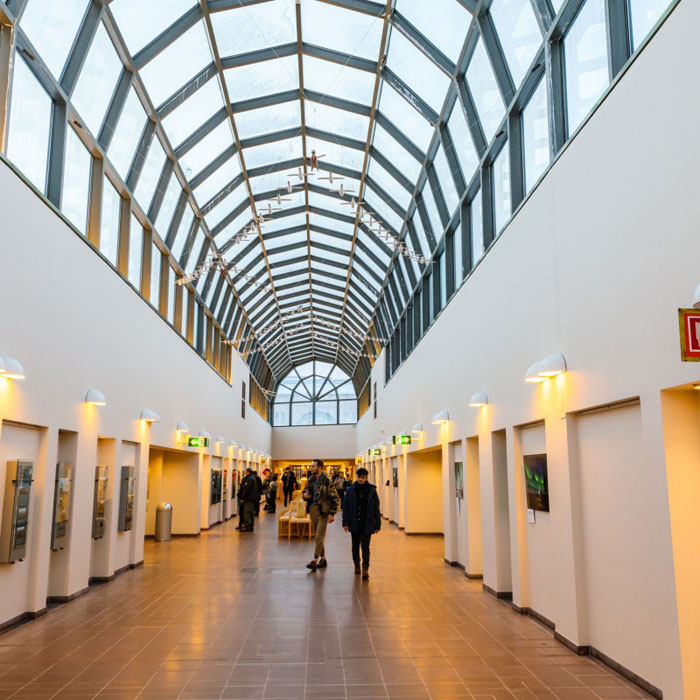 名泓照明詳細(xì)介紹：光的顯色性與顯色指數(shù)